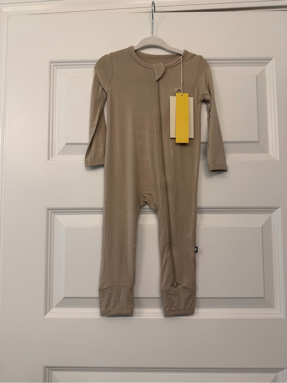 Kyte baby Long Sleeve Zippered romper One-Piece
